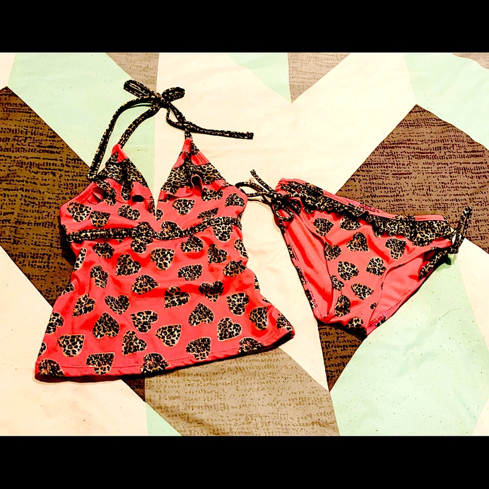 Super cute JUSTICE swimsuit! Size 7